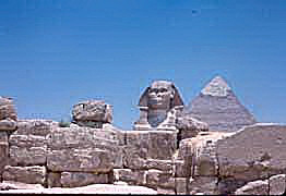 Circuits dans le monde